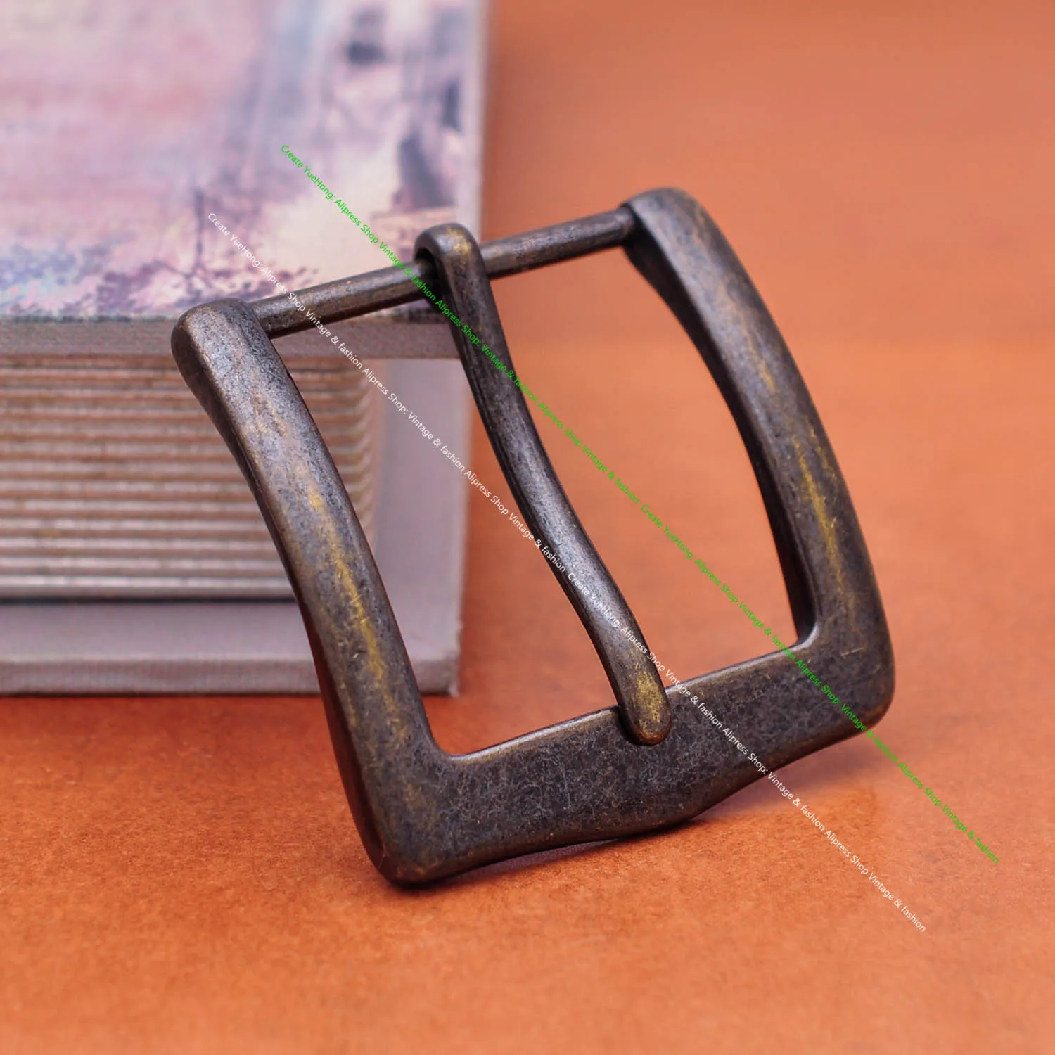 Винтажная черная покрытая широкая тяжелая мужская классическая металлическая пряжка для пояса с одинарным штырем для замены, подходит для ремня шириной 41 мм.