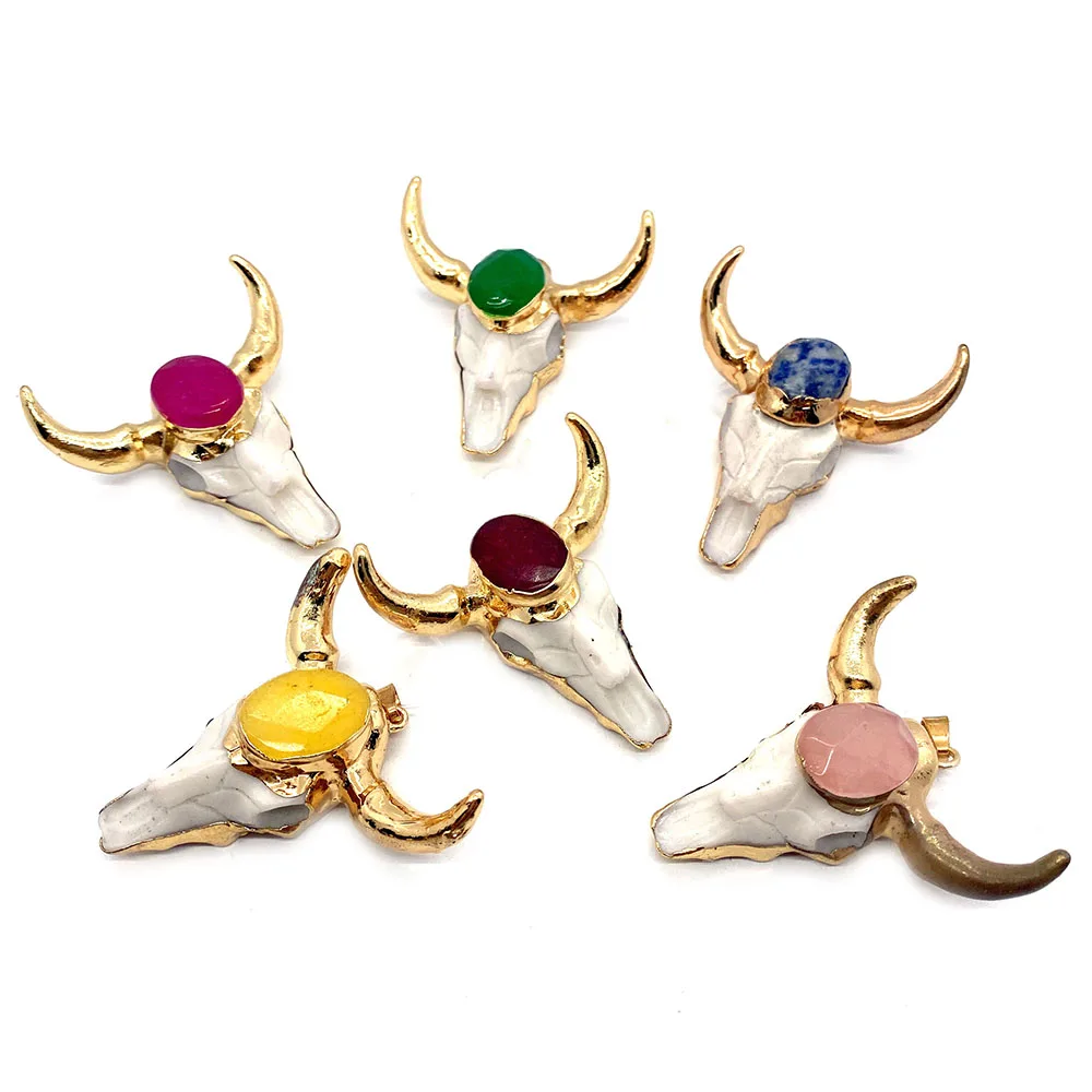 

1pcs Acrylic Pendant Inlaid Pink Crystal White Bull Head Shape DIY Women Necklace Charms Jewelry Making Supplies Accessories