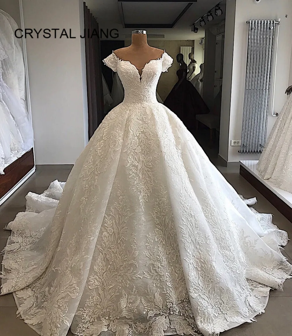 

Новый дизайн 2020 милое платье невесты на заказ с коротким рукавом Кружева аппликация бисером бальное платье Часовня Поезд Свадебные платья