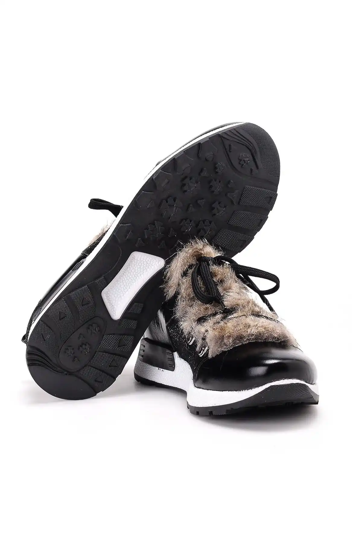 Черные женские кроссовки из натуральной кожи Derimod|Женские и кеды| |