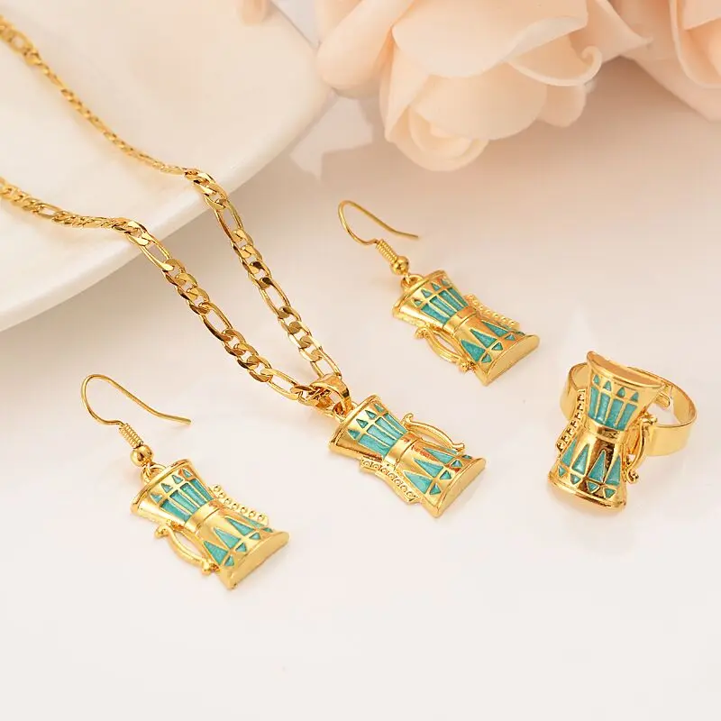 Комплект из колье и серёг с кристаллами | Украшения аксессуары