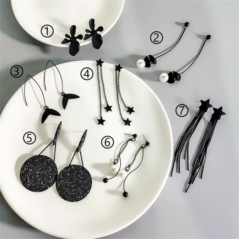 Женские серьги подвески с жемчугом корейские круглые черного цвета в стиле ретро