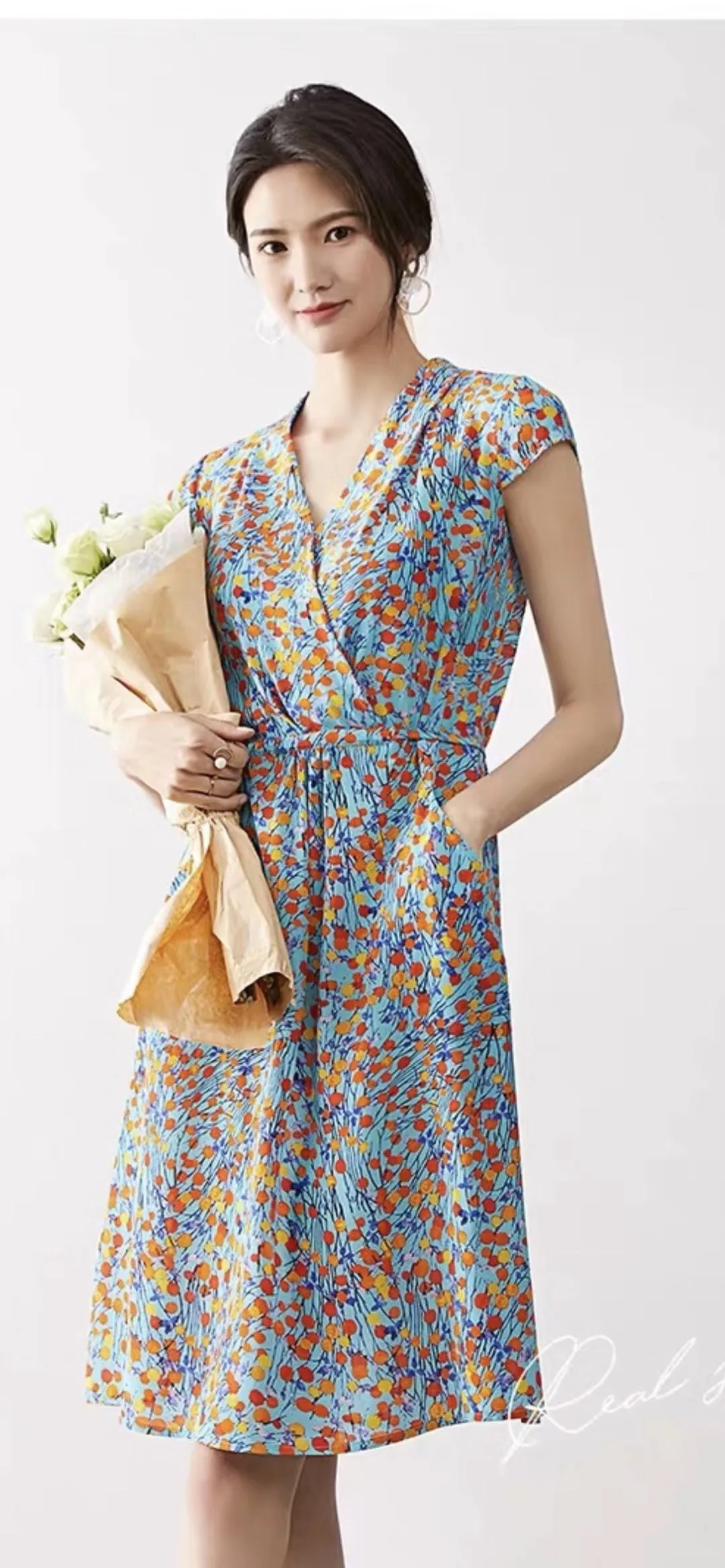 

Colorful cherry pattern on blue background digital printing fabric natural mulberry silk high fashion textile for dress sewing