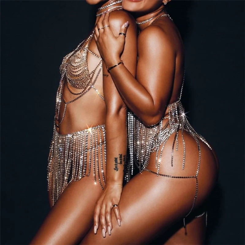 Женский костюм из двух предметов роскошный Яркий топ с вырезами и юбка бахромой