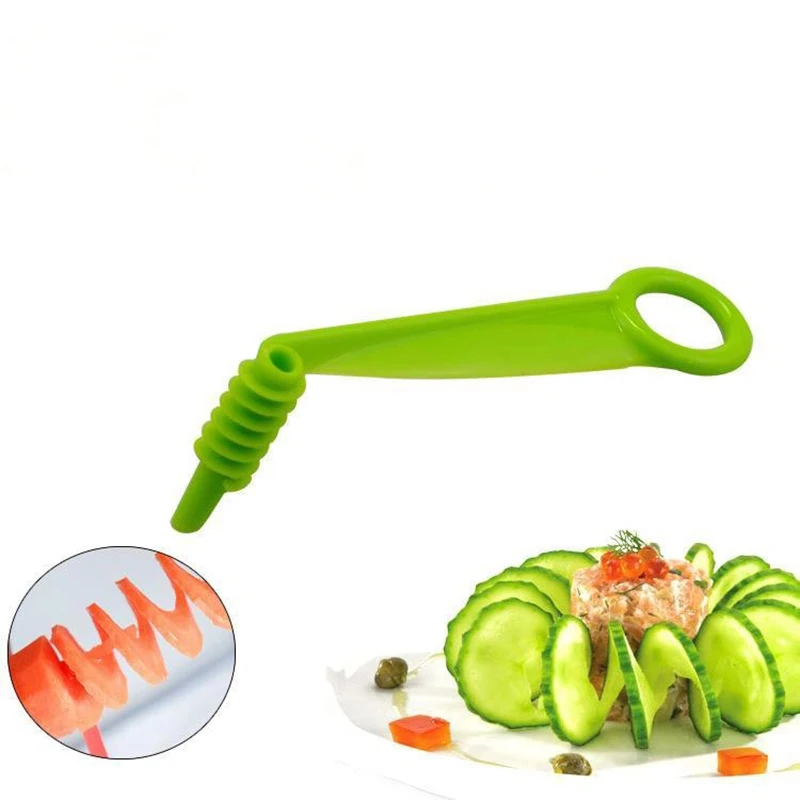 

1PC Spiral Slicer Blade Hand Rotating Slicer Cutter Cucumber Potato Carrot Vegetables Spiral Knife Kitchen Accessories Tools