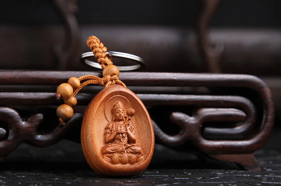 Брелок для ключей из натурального персикового дерева | Украшения и аксессуары