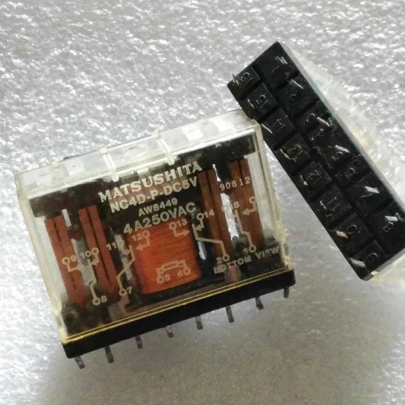 

Реле NC4D - P - DC5V