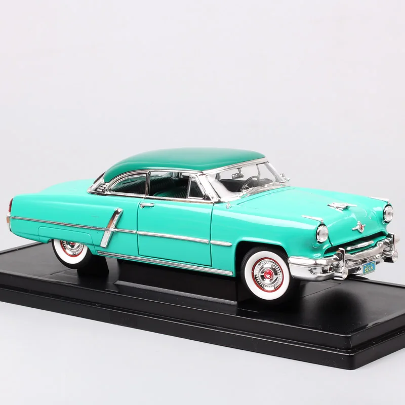 1:18 Масштаб дорожный знак Классический роскошный ford 1952 Lincoln Capri седан литье под давлением и транспортные средства игрушечные модели машин реплики для коллекции