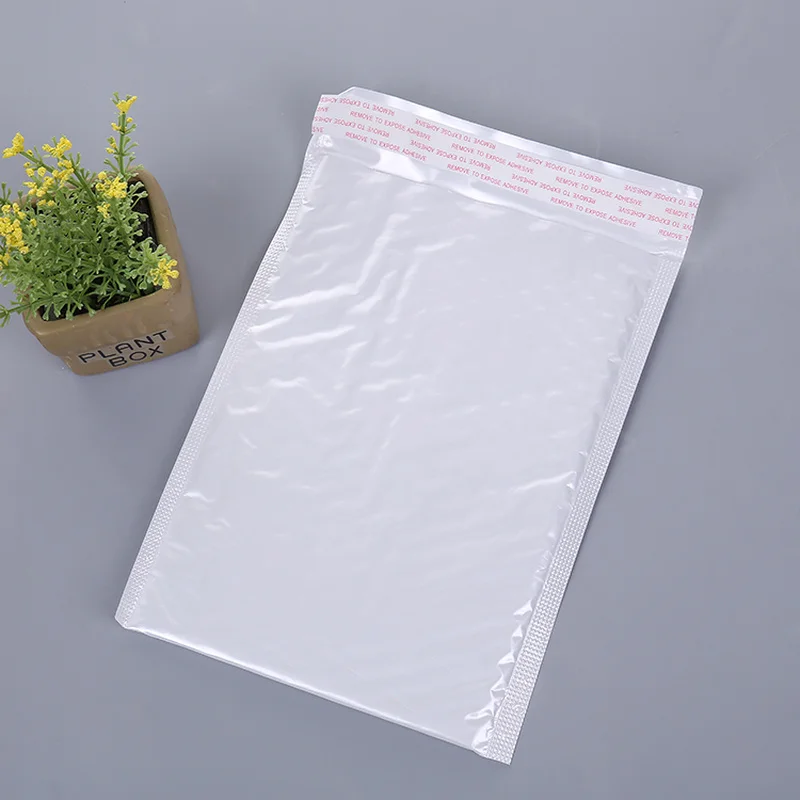 

50 PCS White Foam Envelope Bag Mailers Padded Shipping Envelope With Bubble Mailing Bag Christmas Package Gift Holders 23*28cm