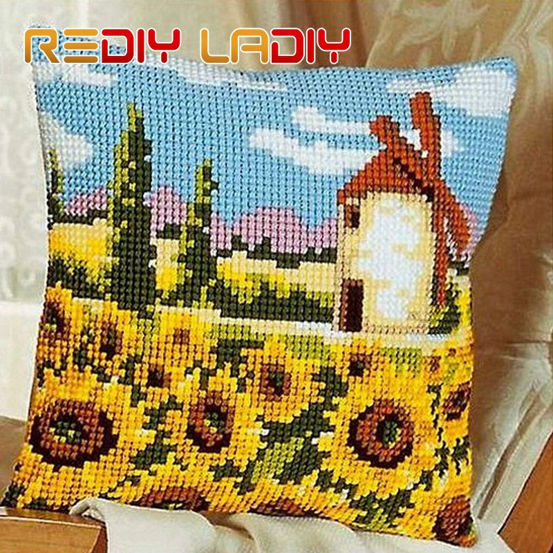 Наволочка для подушки с вышивкой крестиком Набор вышивки крестом на диване в