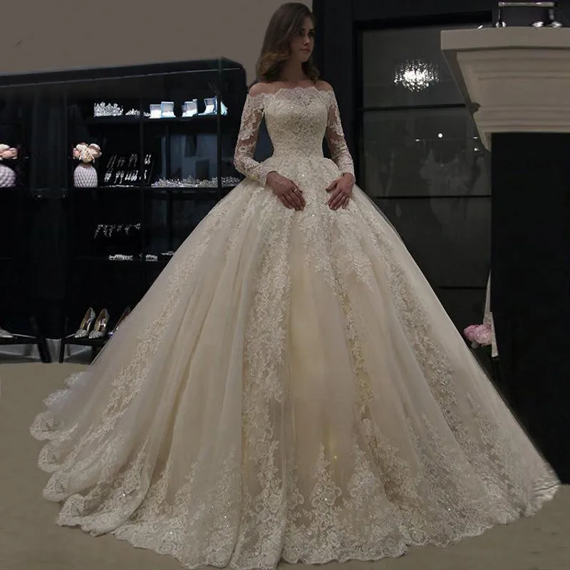 

Luxury Ball Gown Lace Applique Wedding Dress 2021 Long Sleeve Wedding Gowns robe de mariee Boat Neck Beaded wedding dress