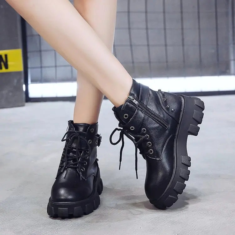 Женские ботинки 2019 г. Модные зимние с заклепками женская обувь женские ботильоны