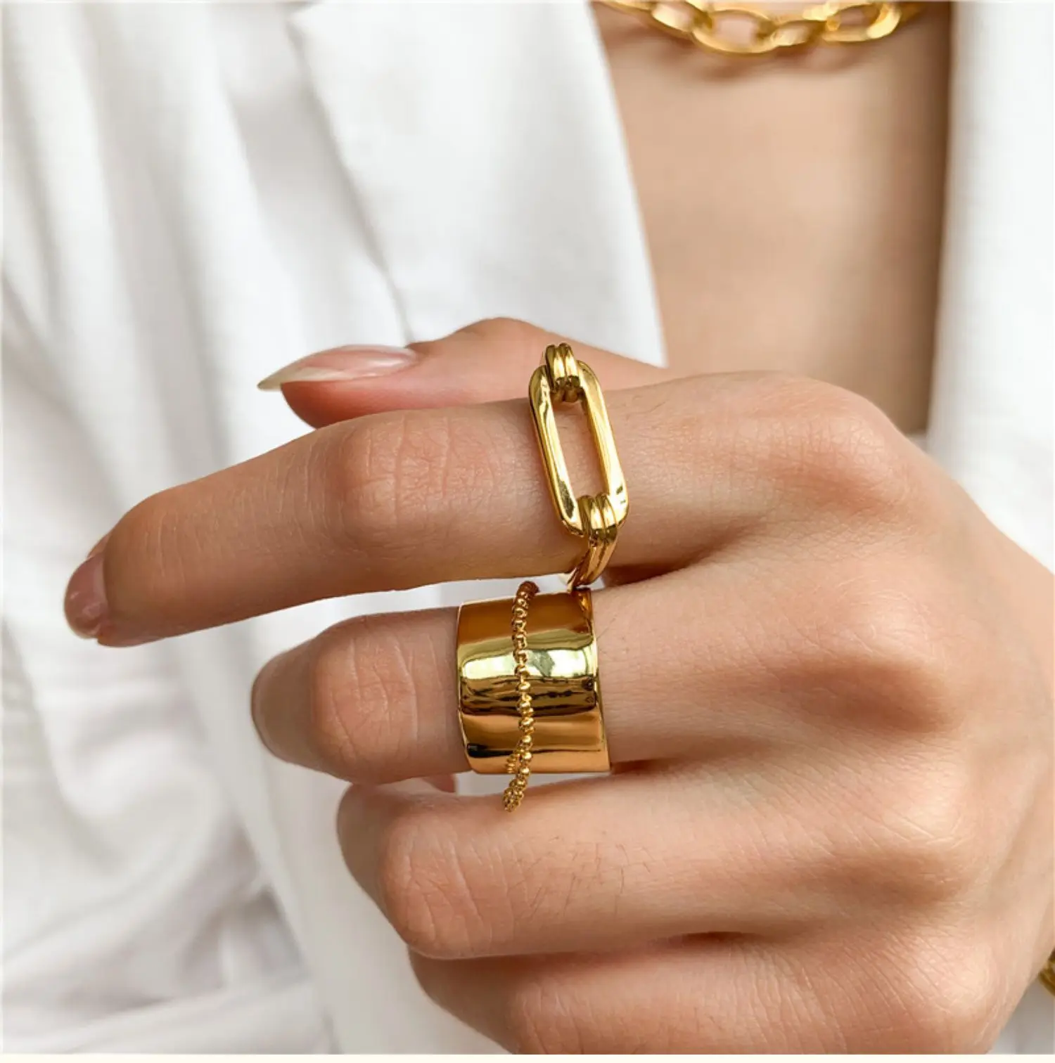 

Brass With 18 K Gold Band Chained Statement Rings Punk Party Designer T show Club Cocktail Party Ins Rare Elegance Japan Korean