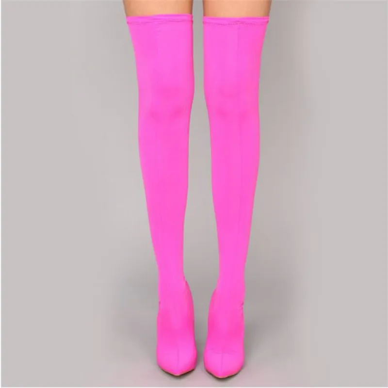 Трендовые женские сапоги на осень и зиму элегантные вечерние замшевые ботфорты