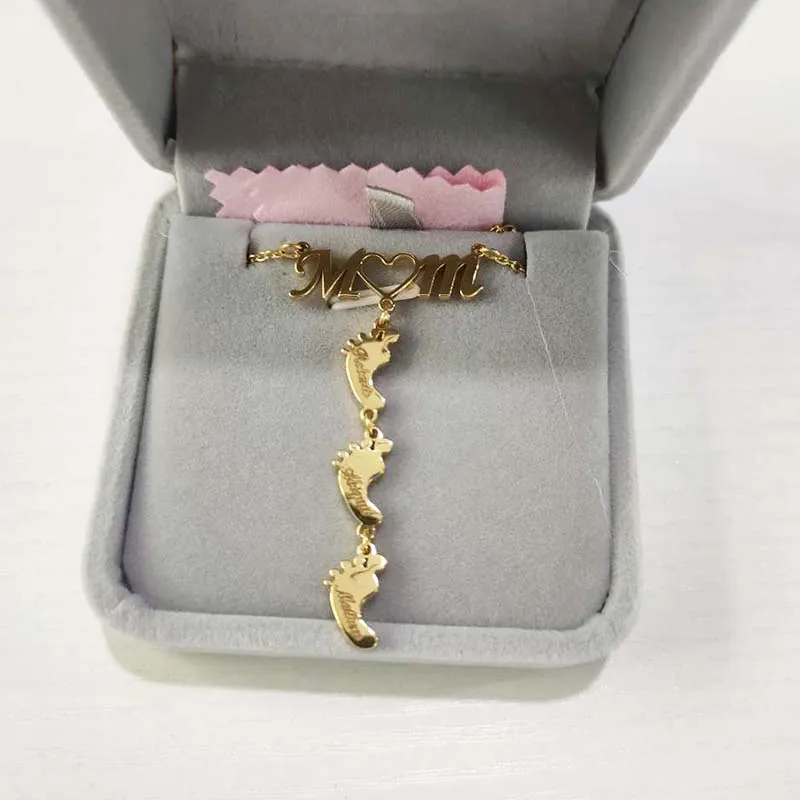 

Stainless Steel Gold CHian Personalized Custom Feet MOM Bracelets for Women Family Gift Customized Nameplate Name Charm Jewelry