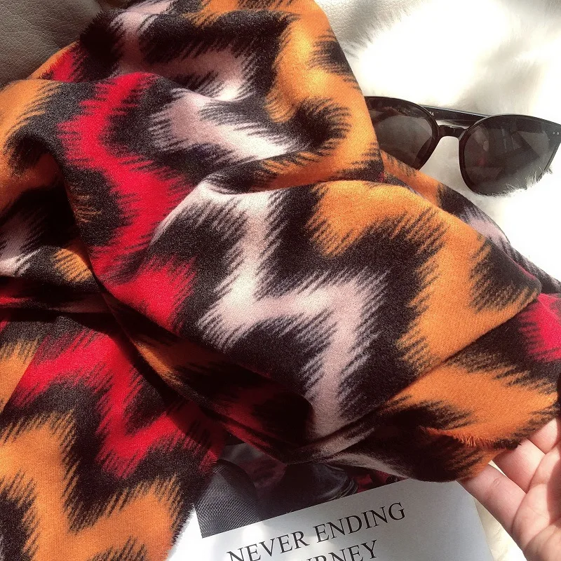 

2020 New Women's Warm Scarf. Korean Version of Versatile Large Plaid Contrast Cashmere Scarf. Warm Long Shawl
