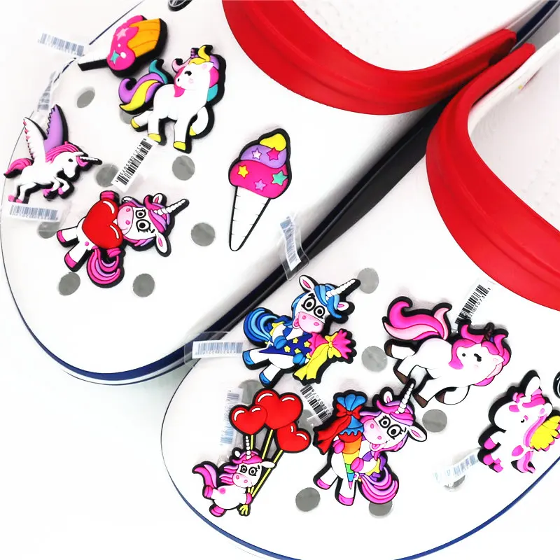 1pcs High Imitation Shoe Decorations Unicorn/Rainbow Horse/Pegasus PVC Shoe Buckles Charm Accessory fit Bracelets Croc JIBZ Kids
