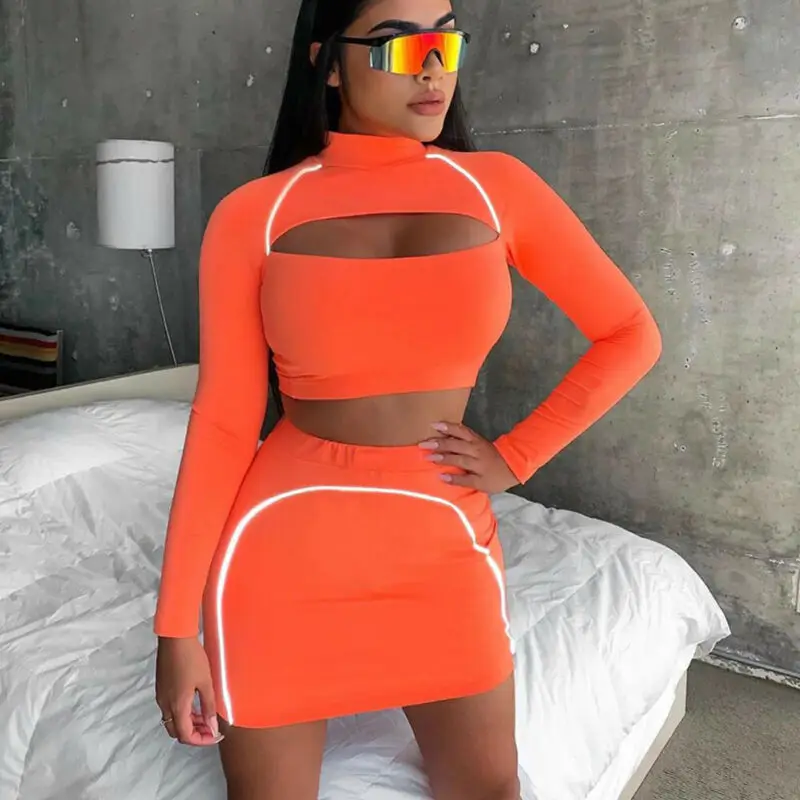 Соблазнительный женский облегающий комплект из двух предметов короткий