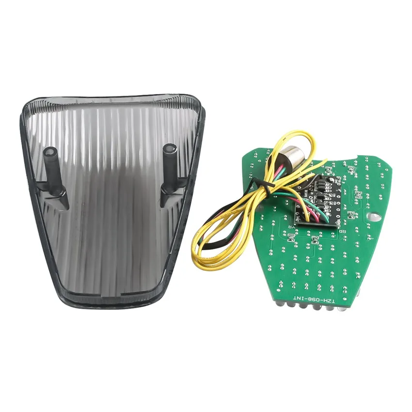 

LED Rear Brake Turn Signals Tail Light Integrated For Honda VTX1300 VTX1800 Custom 2002 Smoke