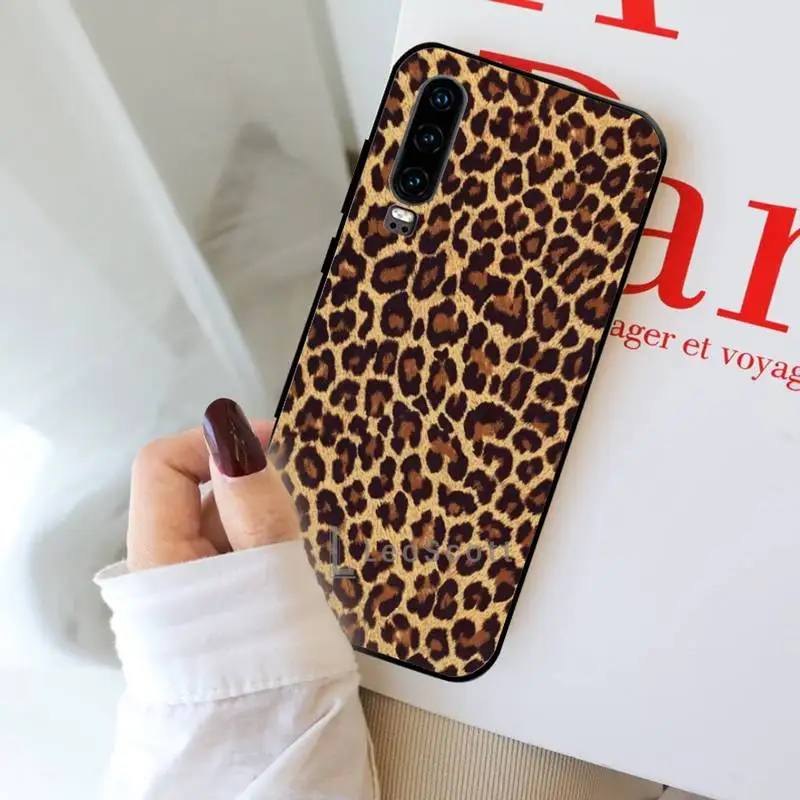 

Sexy leopard Phone Case For Huawei Y5 Y6 II Y7 Y9 PRIME 2018 2019 NOVA3E P20 PRO P10 Honor 10