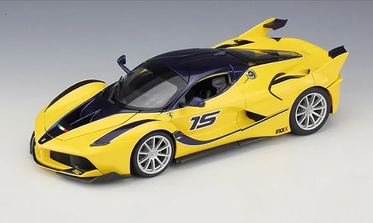Bburago литая под давлением модель спортивного автомобиля FXX K EVO 1:18 из металлического сплава Высокая симуляция автомобилей с базой Игрушки для мальчиков подарки для мальчиков