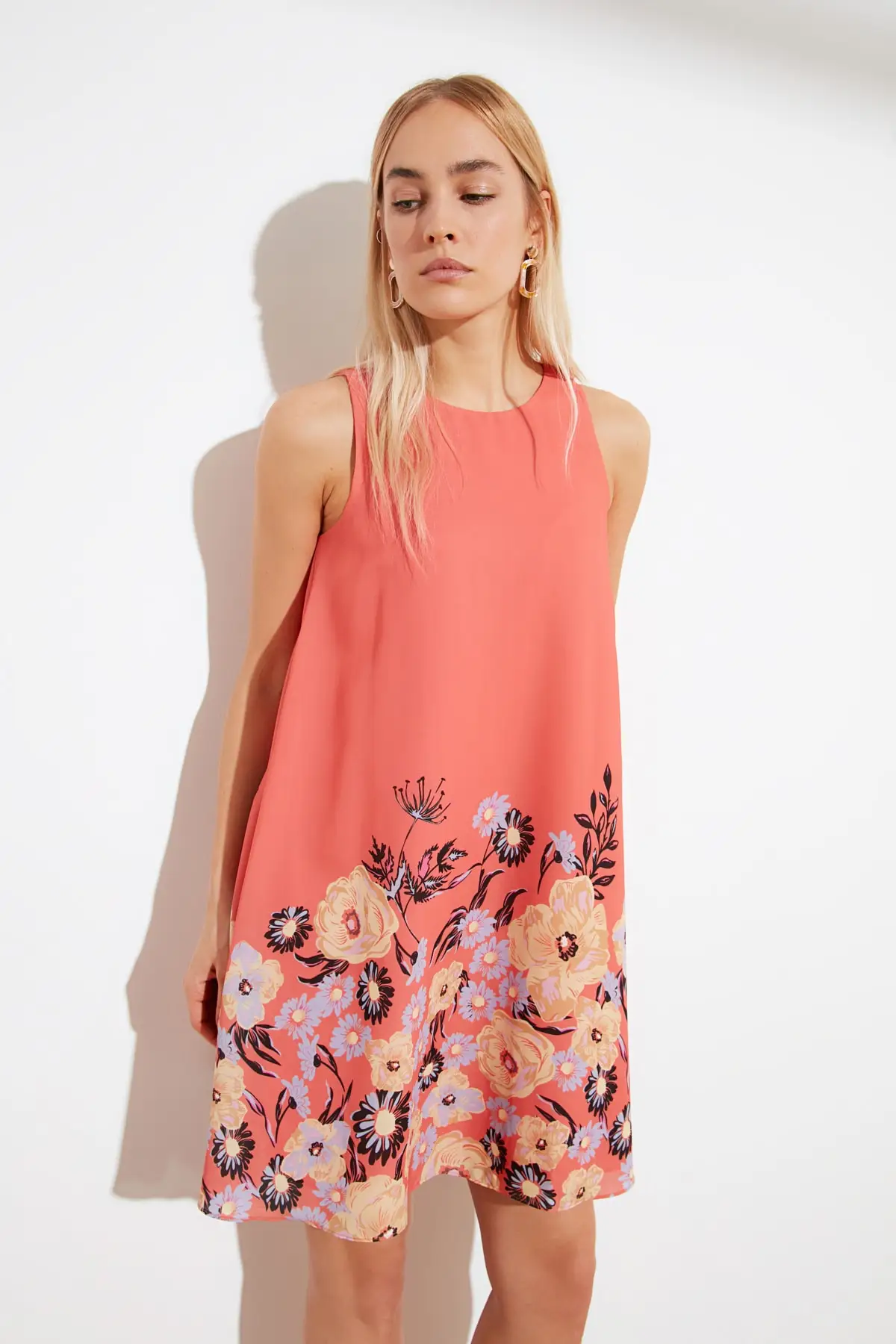 Платье с разноцветным узором Trendyol TWOSS19BB0215|Женские платья| |