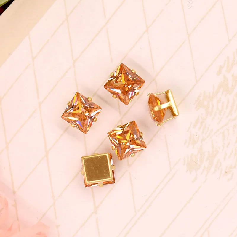 50 шт. 8 мм квадратные Стразы для шитья с золотым и серебряным крапаном|Стразы| |