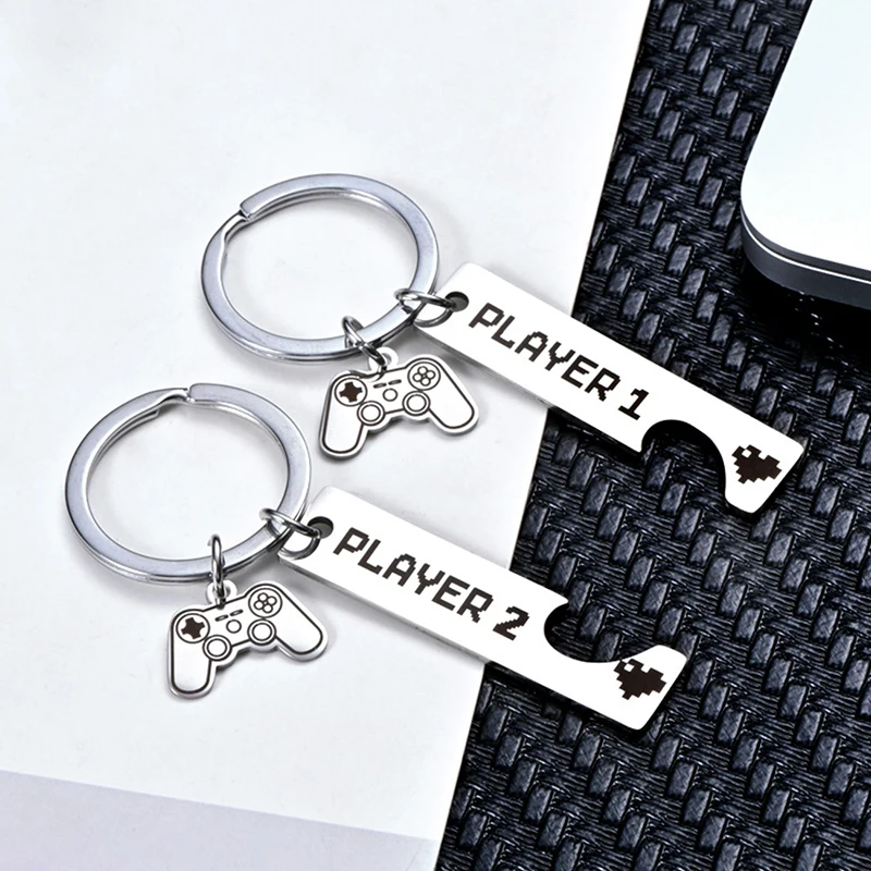 

2 PCSCouple Gamer Gifts PlayerKeychain Girlfriend Boyfriend Valentine's Day GiftAA
