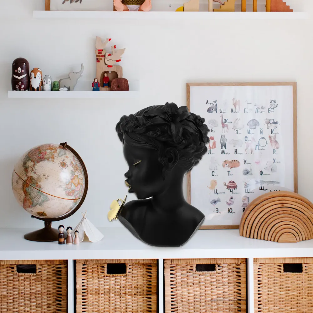 

1 Pc Sculpture Adornment Lovely Statue Adornment Resin Sculpture Home Decoration