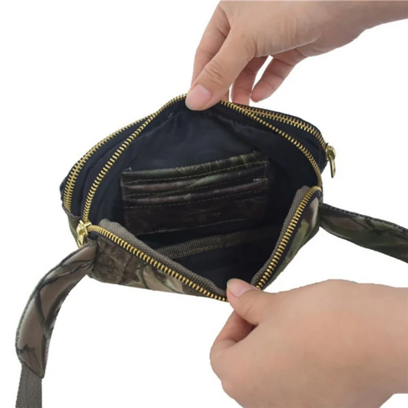 

Outdoor Cool Fashion Velvet Camouflage Square Pocket Mobile Phone Bag Can Be Included The Package Portable Portable Bag 2021