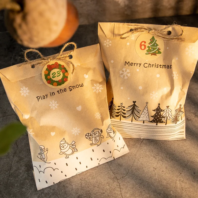 

24sets Christmas Kraft Paper Gift Bags Party Favor Packing Pack Set Cookies Candy Bag Pouch with Xmas Stickers Play In The Snow