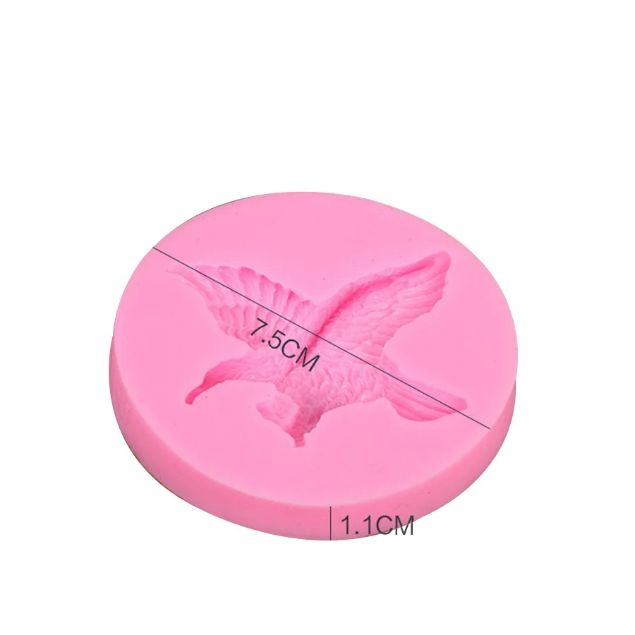 

Eagle Shape Epoxy Resin Silicone Mold for DIY Handmade Ornaments Plaster Candle Jewelry Kids Toys Key Chain Fondant Mould