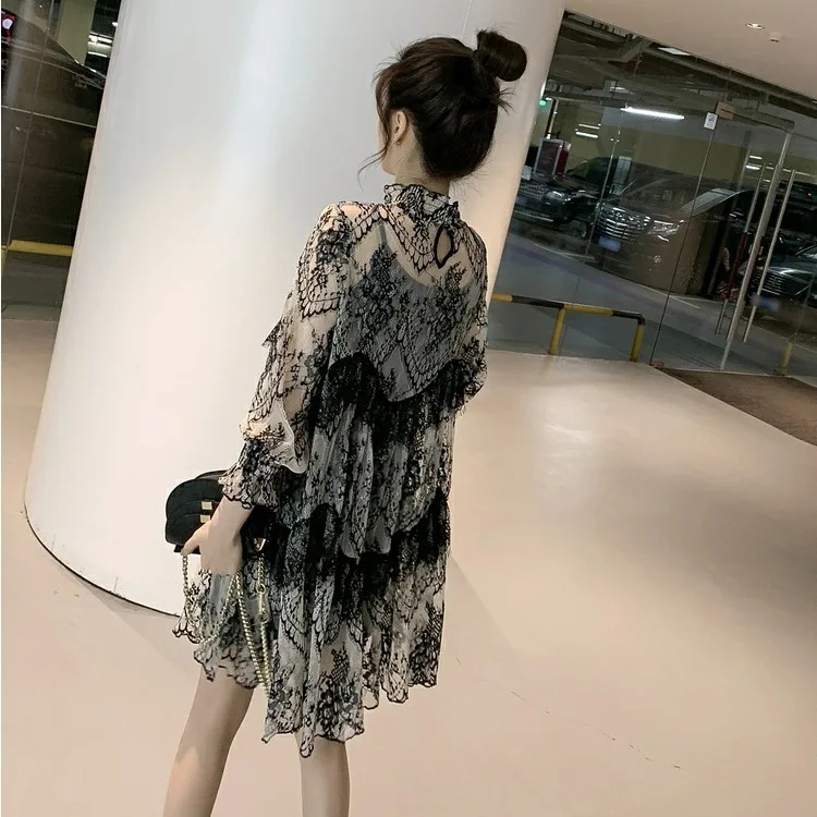 

2021 spring new dress long black lace stitching dress loose slim dress women