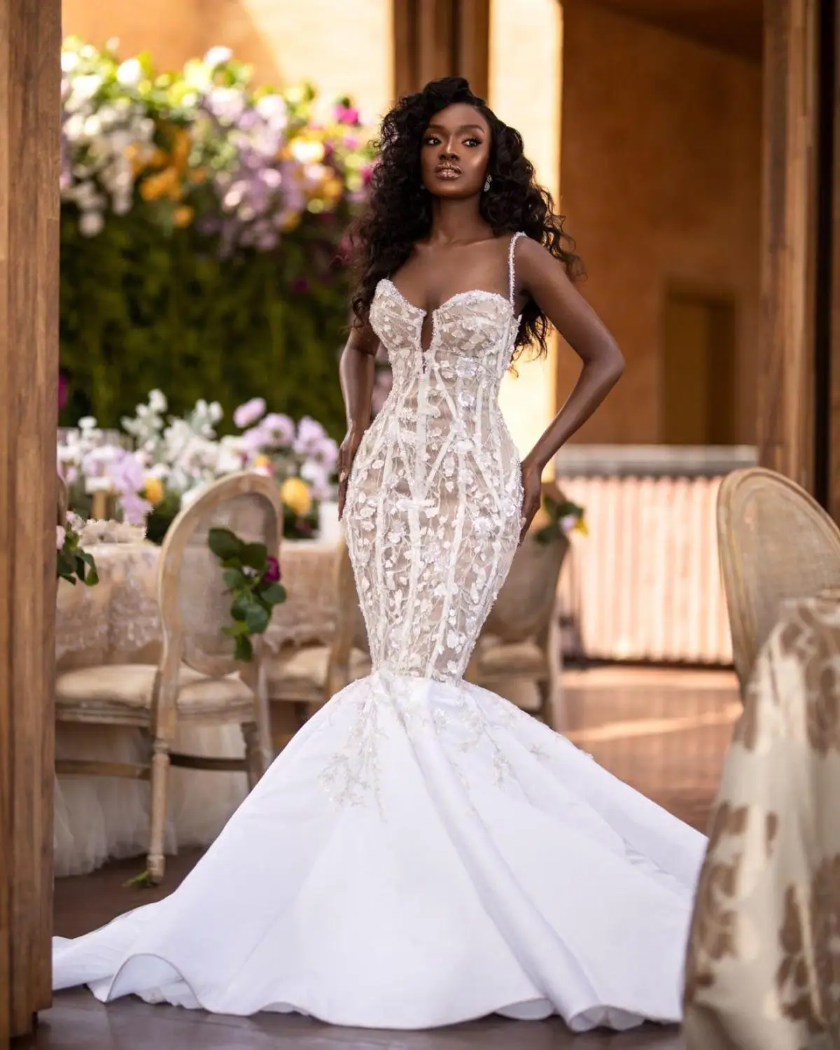 

2021 Spaghetti Straps Mermaid Wedding Dresses Plus Size Lace Floral Appliqued Wedding Gowns Custom Made Illusion robes de