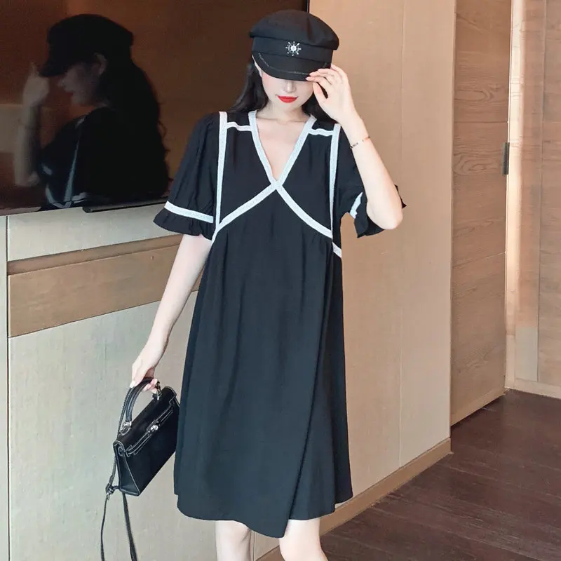 

Summer Women Black Cotton Dresses Girls Casaul V-Neck Short Sleeve White Lace Stripe Patchwork Design Loose One Peice Robe 2021