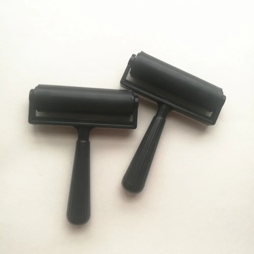 

10cm Printmaking Rubber Roller Brayer Craft Projects Ink and Stamping Tools (Red)