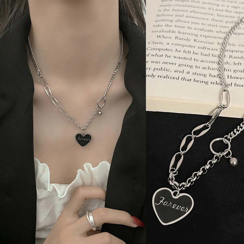 

Temperament Cold Style Letters Black Love Heart Pendant Necklace Women's Neck Ornaments Clavicle Chain Jewelry Accessories Gifts