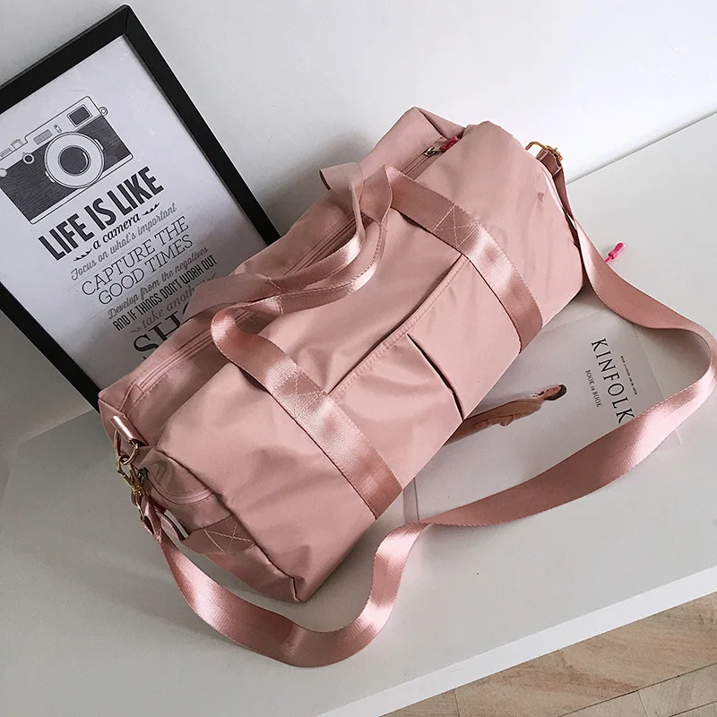 

Новая спортивная сумка, Женская нейлоновая большая дорожная сумка, розовая спортивная сумка, сумка-тоут, водонепроницаемая с хранилищем дл...