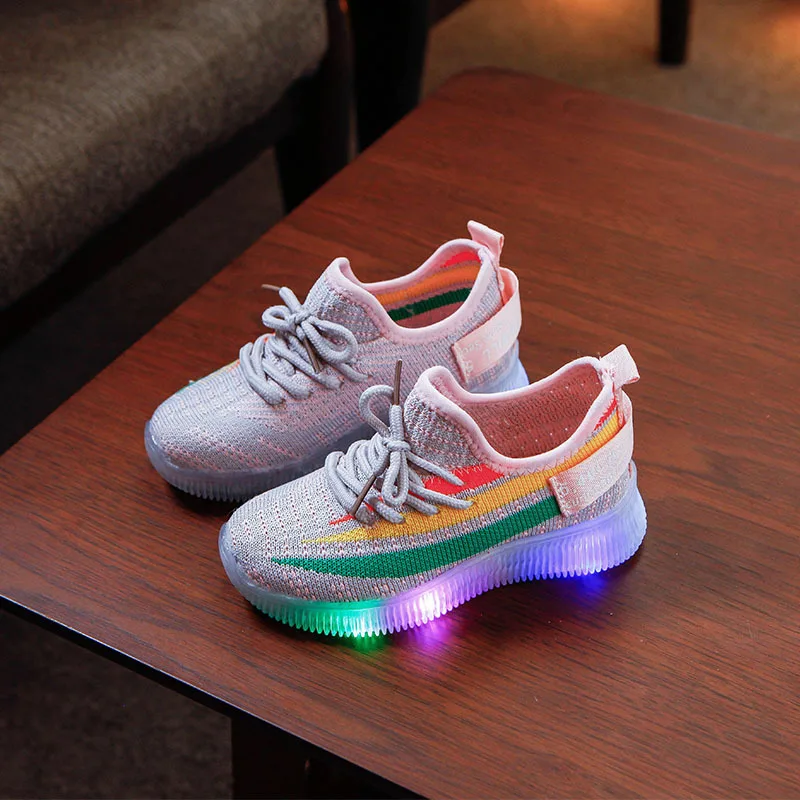 Детские светящиеся кроссовки обувь с подсветкой для мальчиков и девочек 2020 |