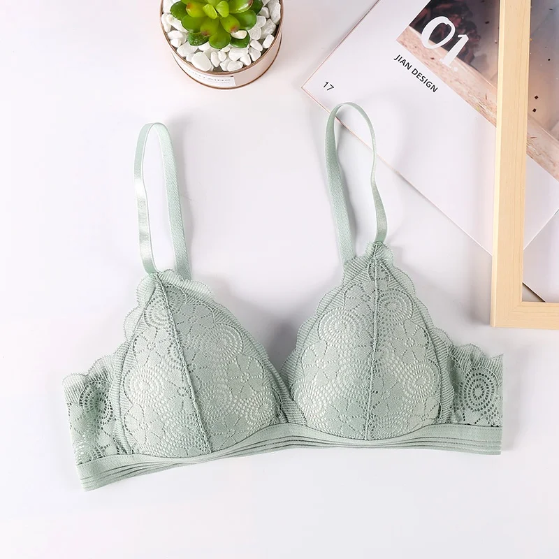 Бюстгальтер женский кружевной без косточек пикантное бесшовное нижнее белье с