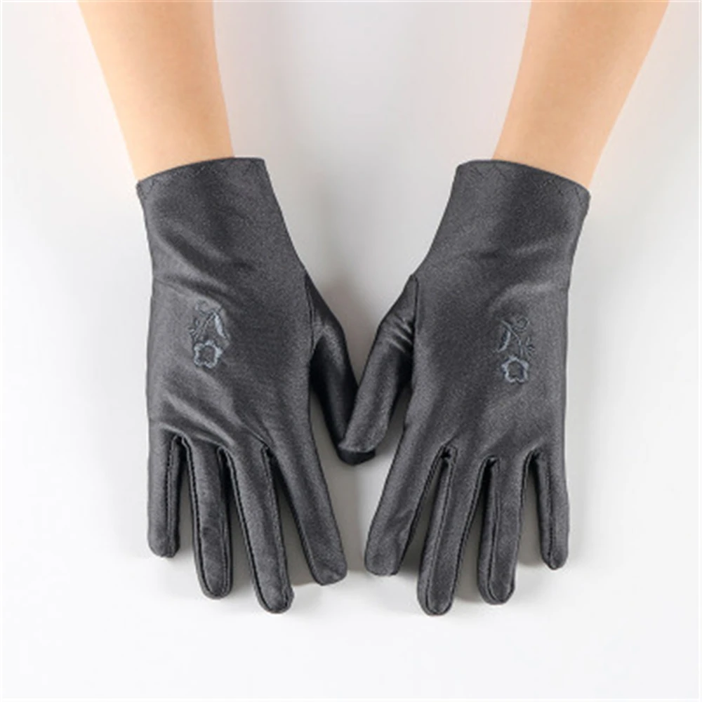 Перчатки женские солнцезащитные однотонные из спандекса с цветочной вышивкой