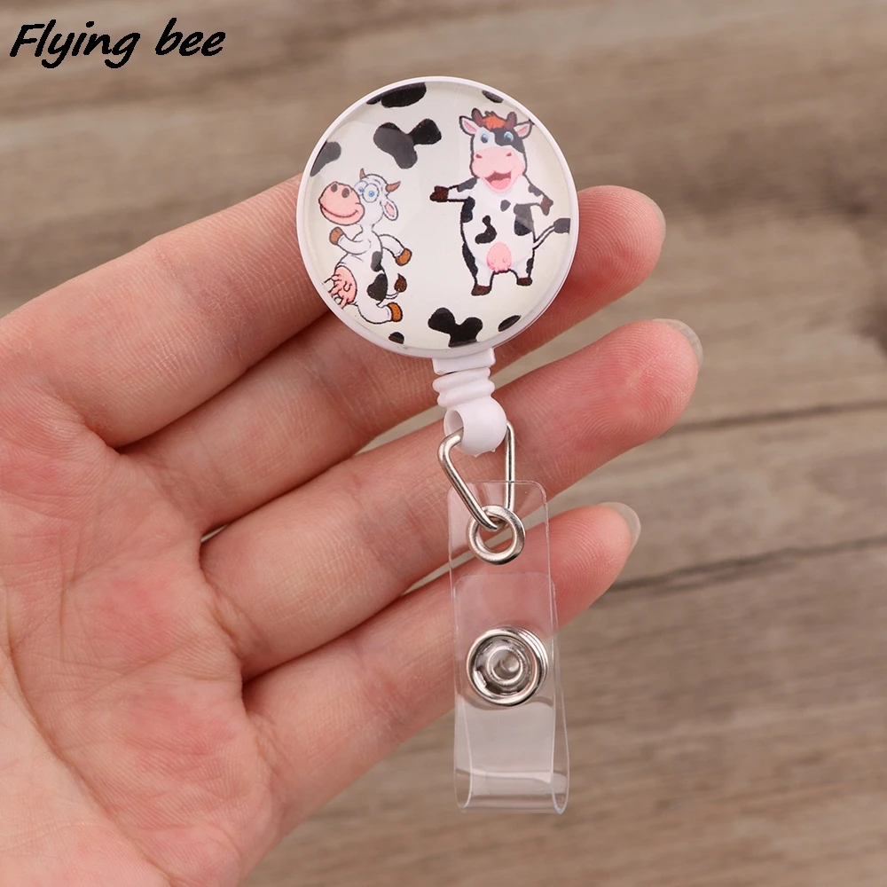 

X2045 1pcs New Animal Cows Retractable Badge Reel Clip Friend Exquisite IC Card Badge Holder Gift Personality Accessories