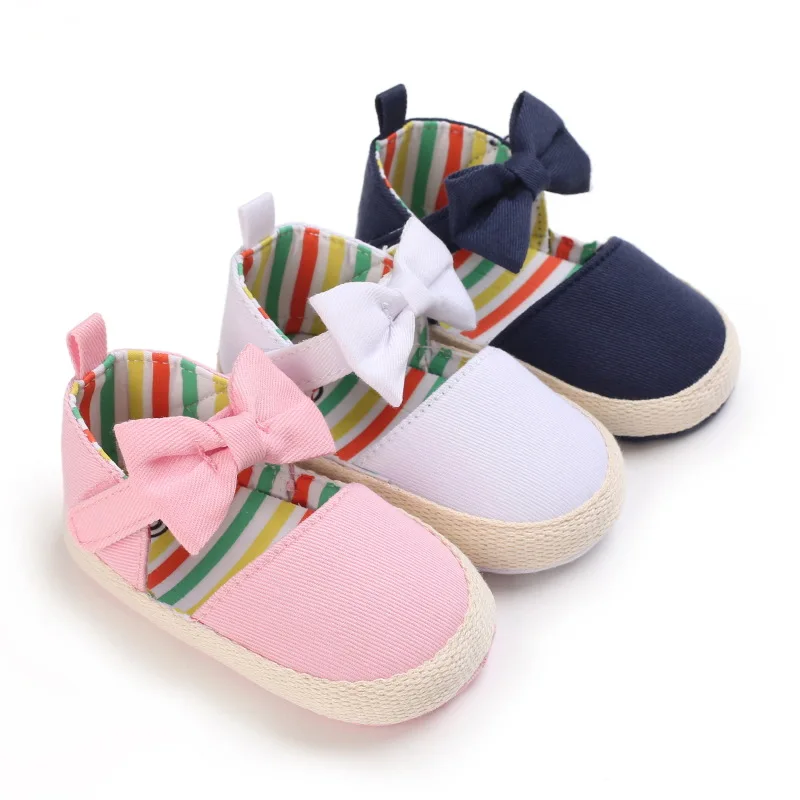 

Spring And Summer Newborn Baby Girls Boys Crib Shoes Cotton Flowers Hook Soft Cork Baby Shoes Cute bow 0-18M