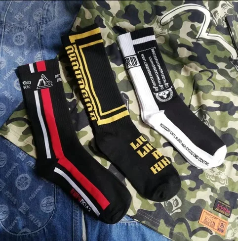 3 pairs 5 Бренд Evisu повседневные хлопковые мужские носки Модные дышащие теплые чулки спортивные мужские и женские парные носки - Цвет: 3 pairs 5