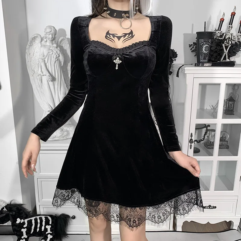 

Women Vintage Gothic Lolita Velour Autumn Dresses Black Grunge Long Sleeve Bodycon Partywear Lace Dress Lace Punk Goth Dresses