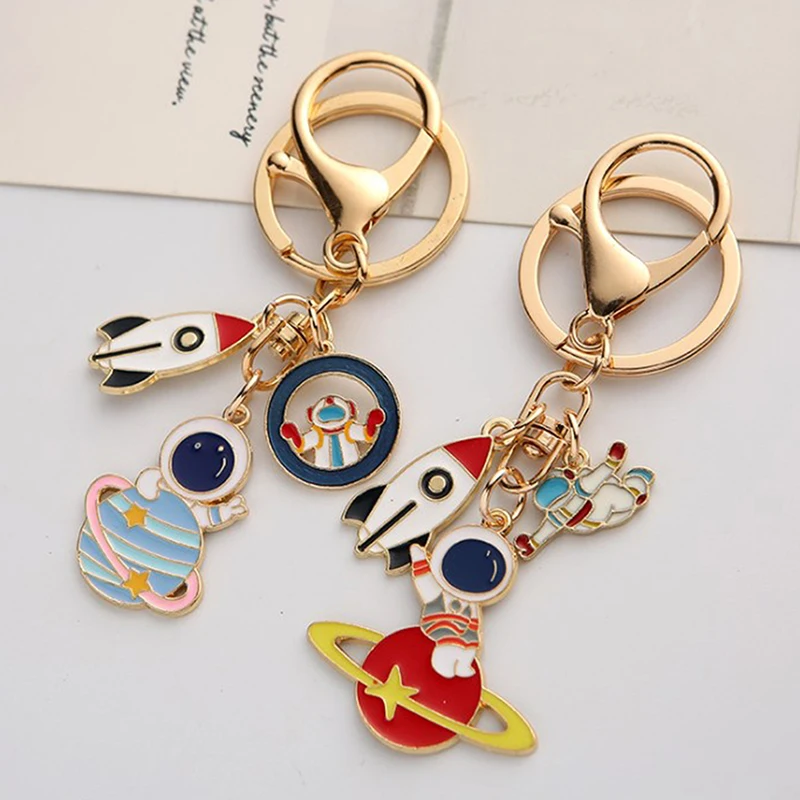 Брелок для ключей в виде астронавта коллекция космических путешествий брелок