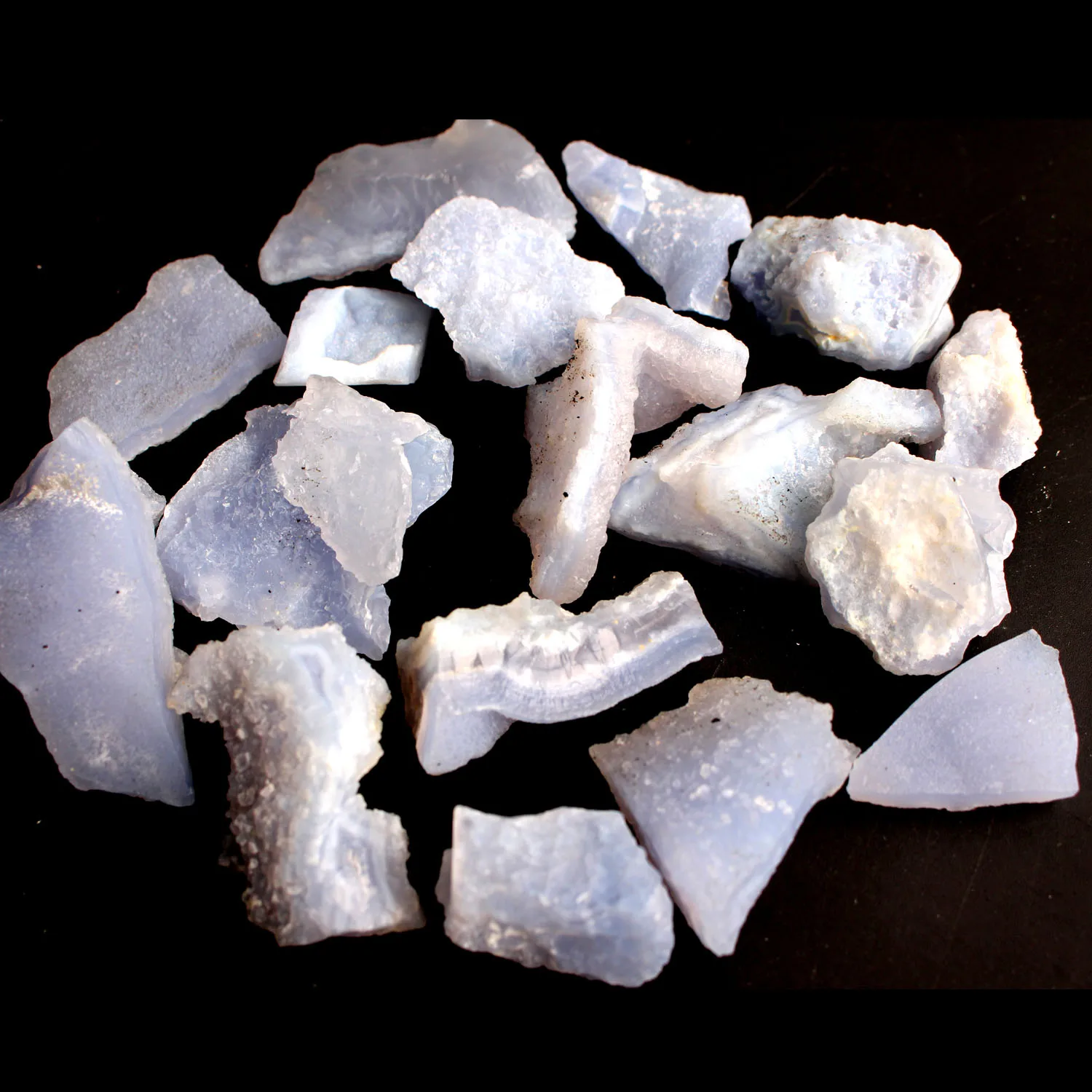 

1PC High Quality Natural Raw Blue Chalcedony Irregular Rough Crystal Stones Gems DIY Quartz Specimen Minerals Healing Gift Decor