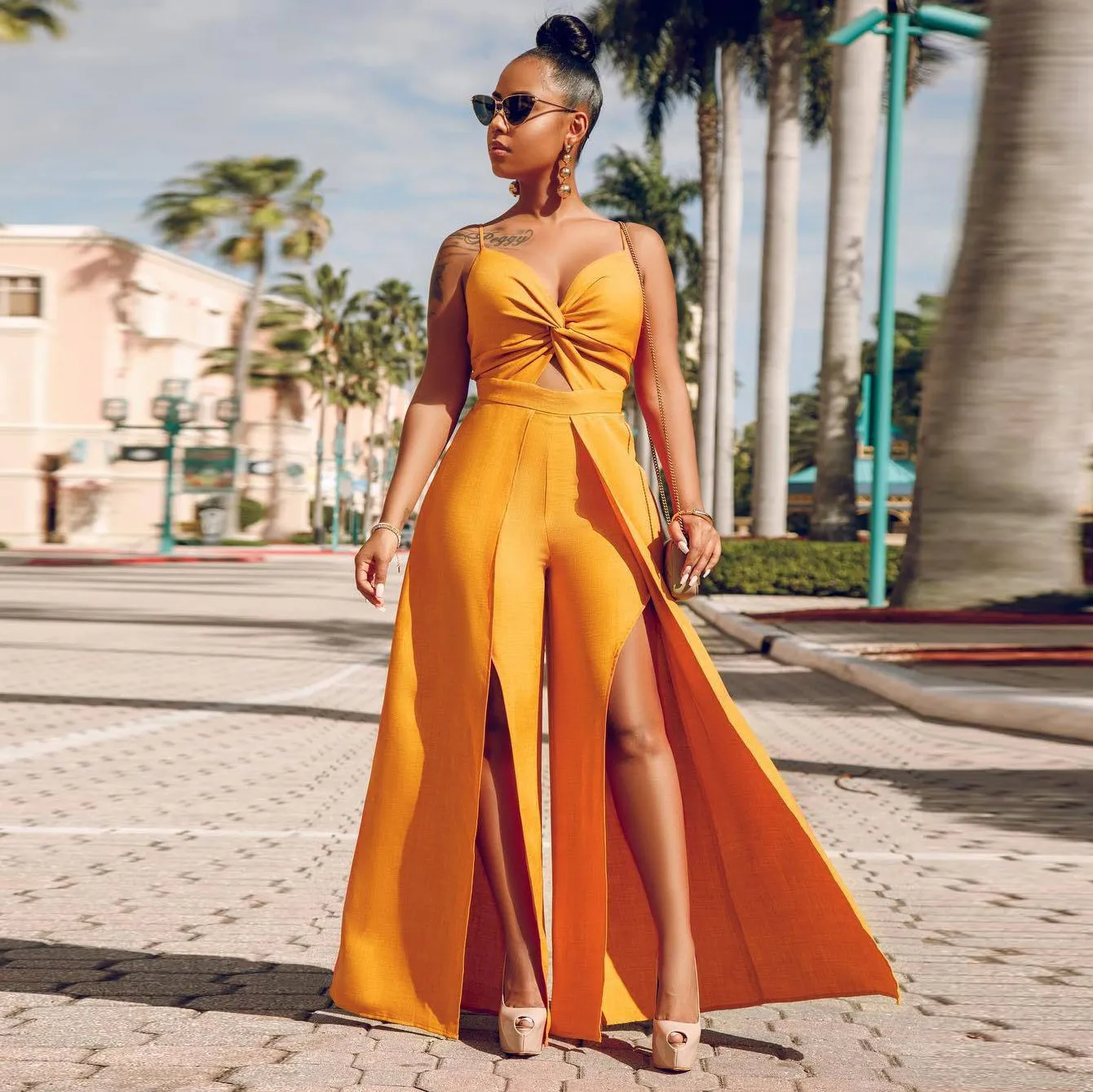 Женский Длинный комбинезон свободный с открытыми плечами на лето 2019 | Женская