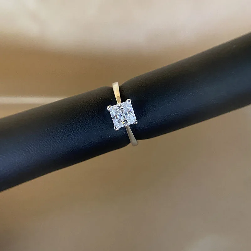 FUN-BEAUTY 2020 New Ladies Ring Simple Temperament Princess Style Square Four Claw Zircon | Украшения и аксессуары