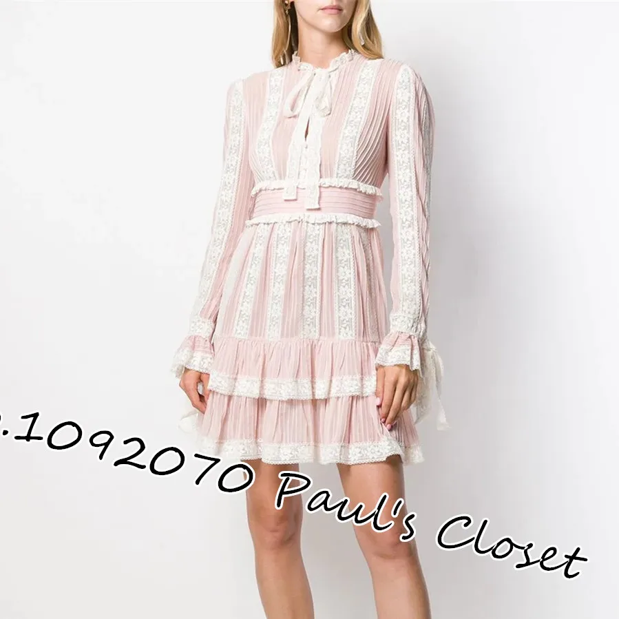 Женское розовое короткое платье из хлопка и шелка мини с кружевными